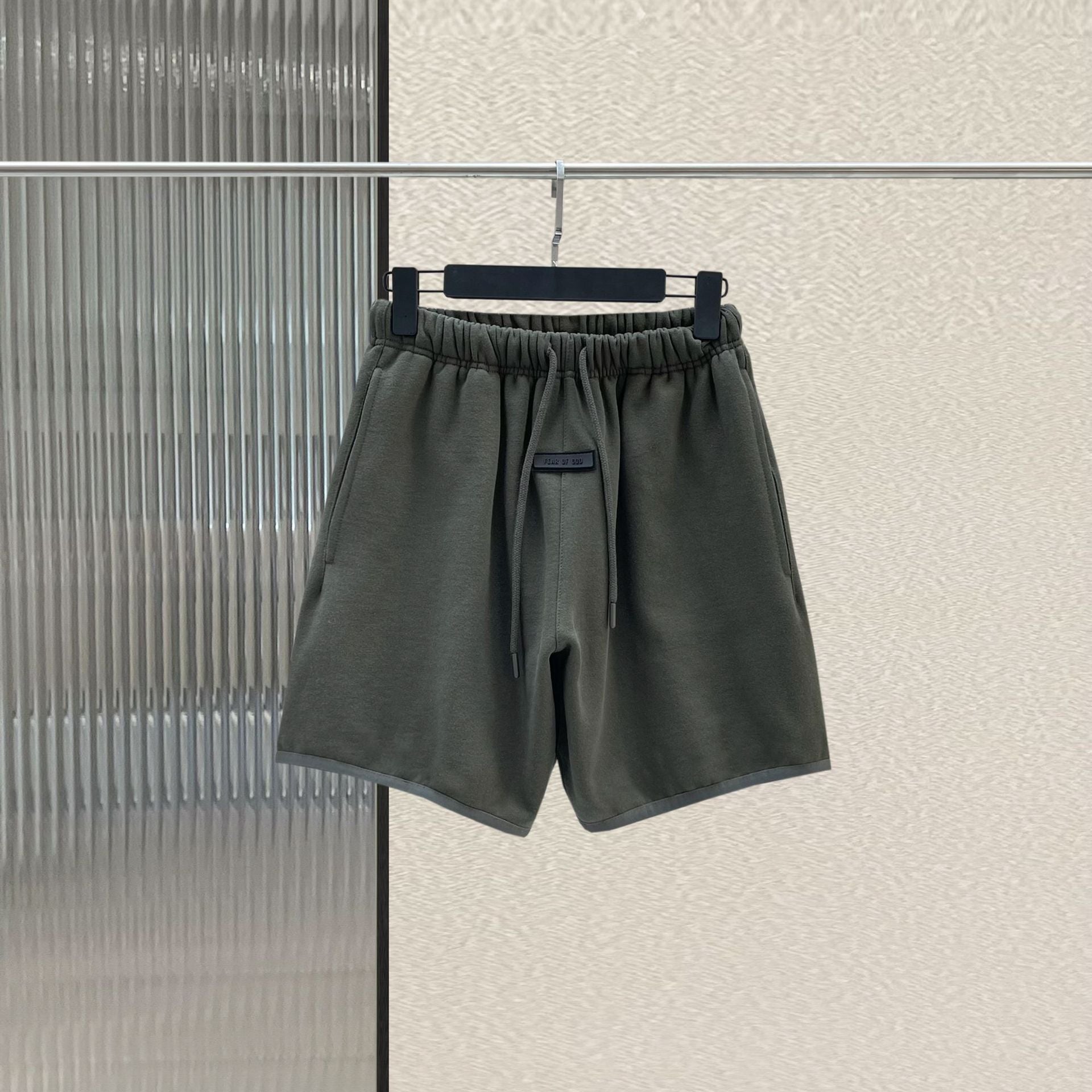 Men's Casual Five-point Solid Color short