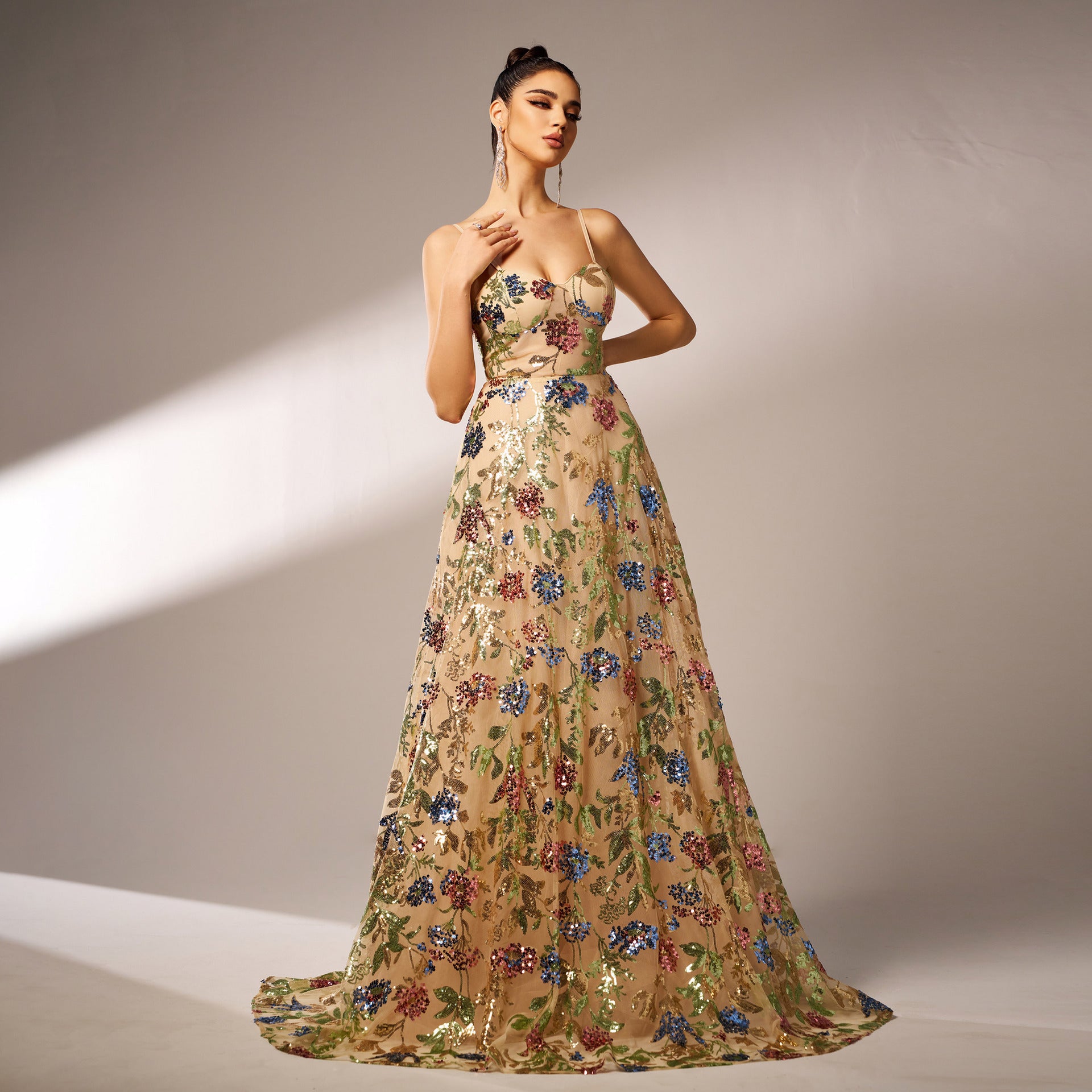 women Elegant Sleeveless Sequined Suspender Evening Dress