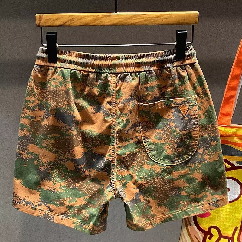 Camouflage Cropped Loose Casual Shorts for men