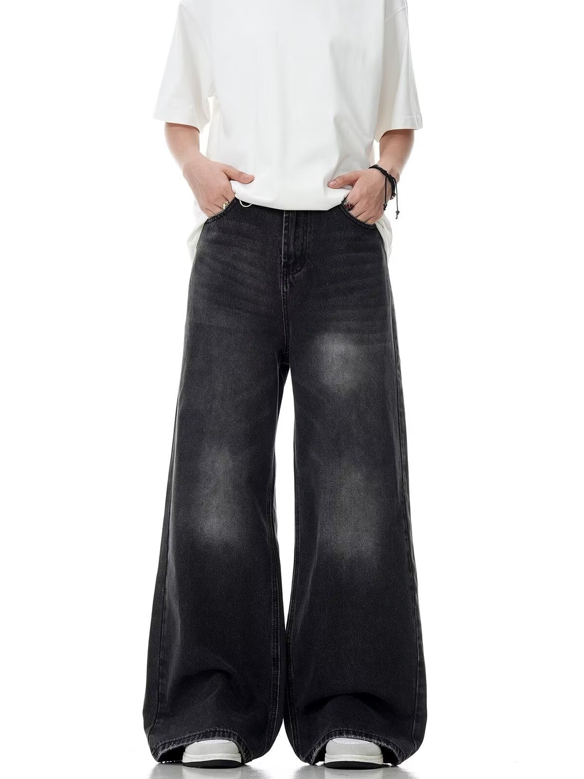 Washed Distressed Straight Loose Retro Black Jeans for men