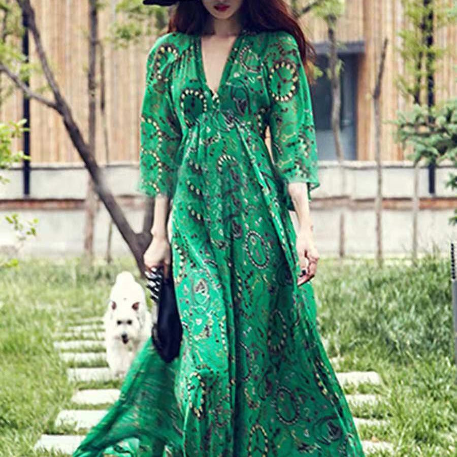 European And American Popular V-neck Dress