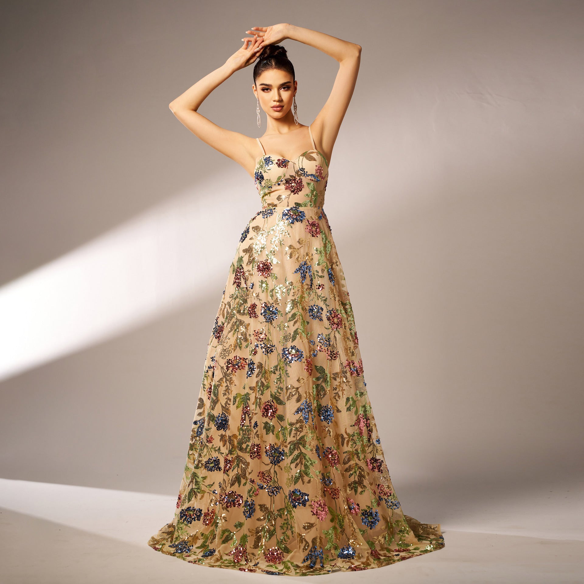 women Elegant Sleeveless Sequined Suspender Evening Dress