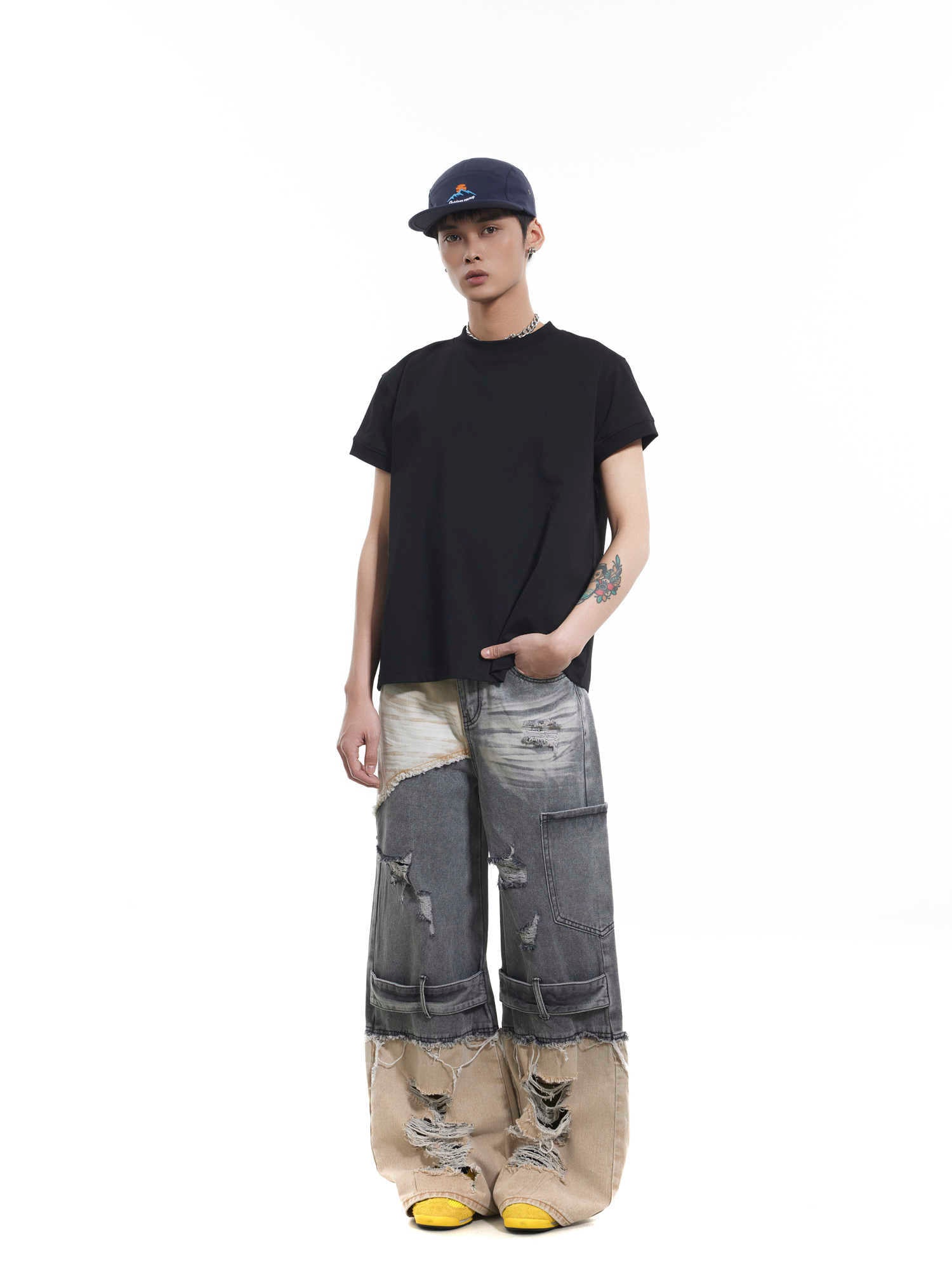 Niche Heavy Industry Washed Damaged Stitching Oversize Jeans for men